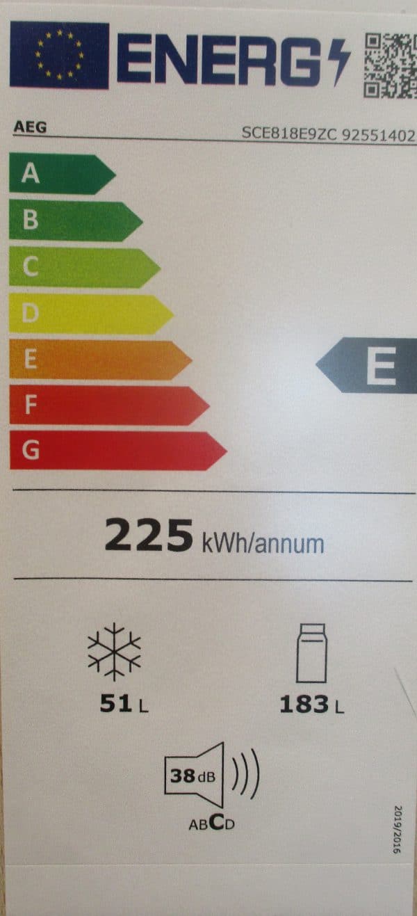 Energieeffizienzstufe Kühl- Gefrierkombination AEG Koje 28